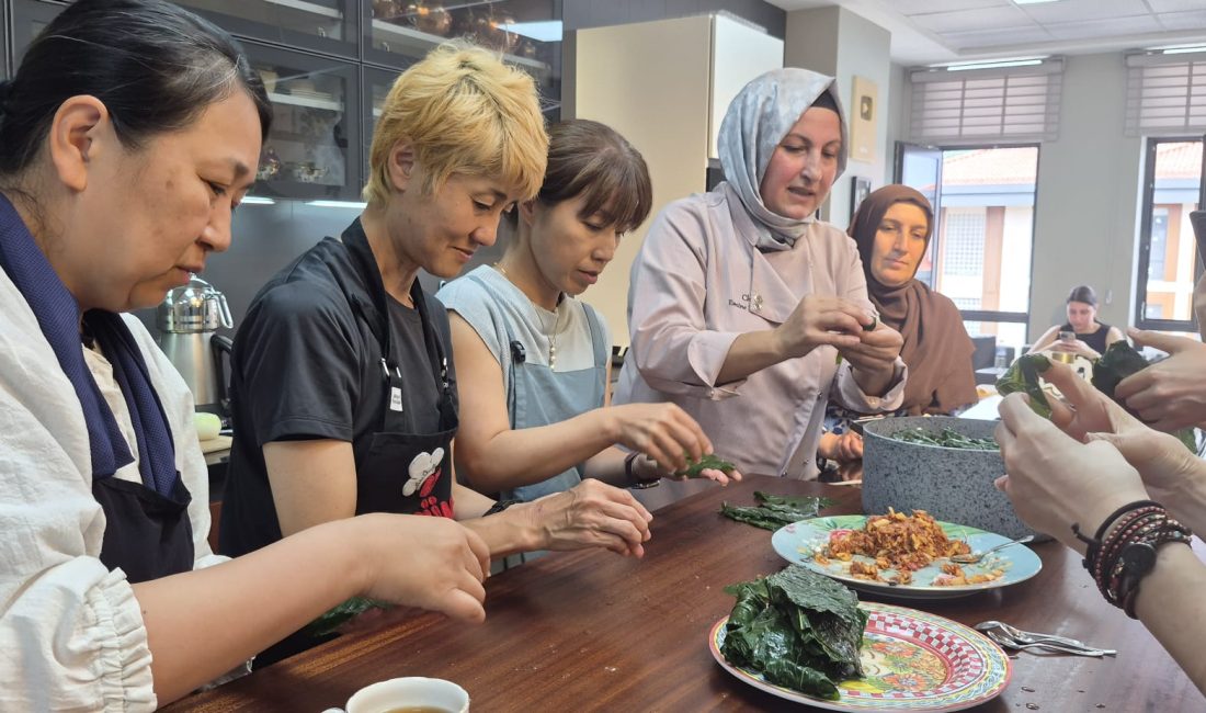 Tokyo’da Türk mutfağı eğitimi alan Japon kursiyerler, Rize’ye düzenledikleri gurme