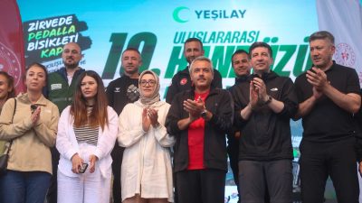 Güneysu / Handüzü




Handüzü’nde bu yıl 10’uncusu düzenlenen Yeşilay Rize Uluslararası