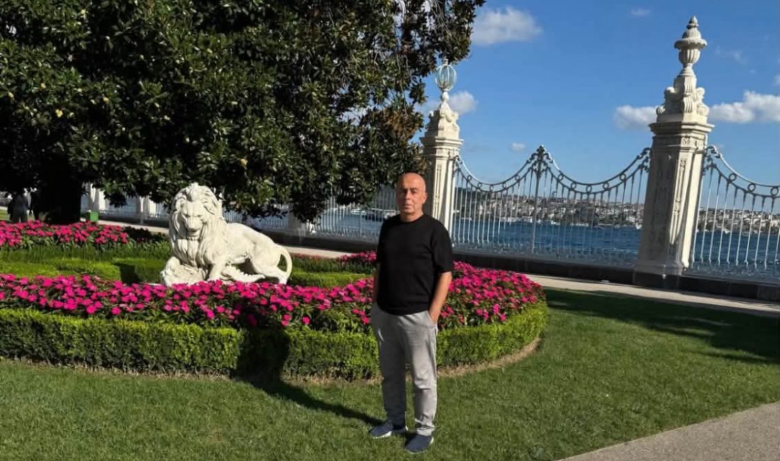 ADNAN ONAY &nbsp; Osmanlı Devletinin son dönemlerinde yapılan saraylara harcanan