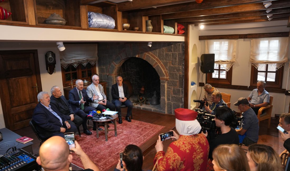 Rize Belediye Başkanı Rahmi Metin, Rize Kültür ve Sanat Merkezi’nde