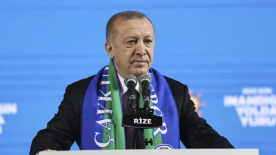 ADNAN ONAY &nbsp; Cumhurbaşkanı Recep Tayyip Erdoğan, ailesiyle birlikte ana