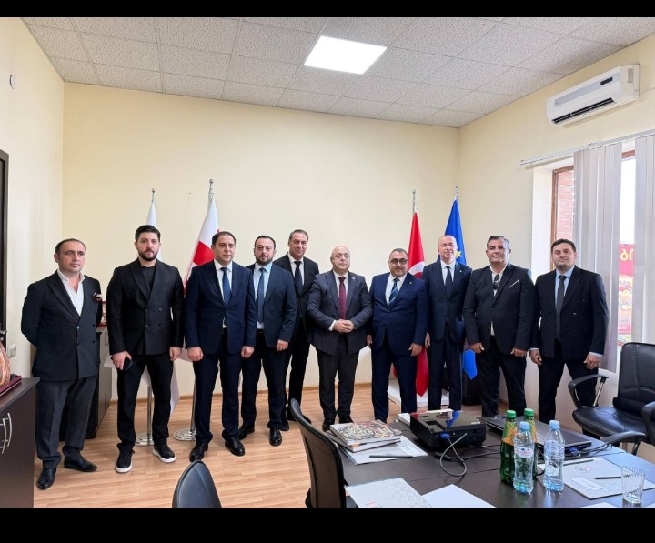 Batum'da, „Grand CEO Tour, Batumi“ kapsamında Caspian Energy Club (Hazar