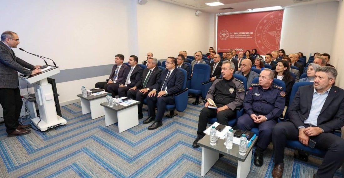 Rize Valisi İhsan Selim Baydaş başkanlığında Güneysu Tenzile Erdoğan Devlet