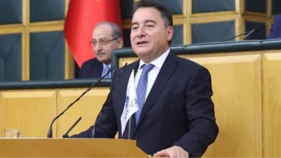Deva Partisi genel Başkanı Ali Babacan’dan fon vurgunu çıkışı: “100