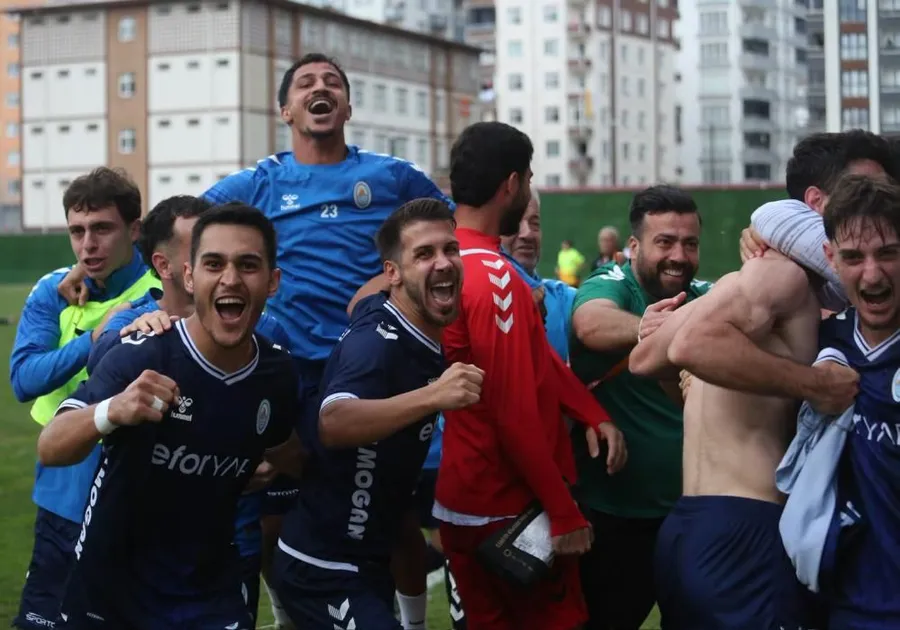 Rize temsilcisi Pazarspor, Tokat Belediye Spor Kulübü karşısında son nefeste