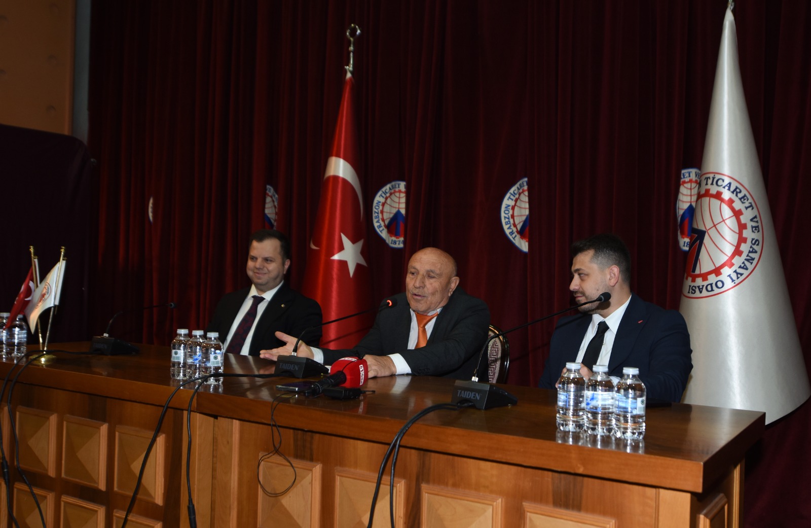 Hacısalihoğlu Meclis Başkanı, Çelebi yeniden Yönetim Kurulu Başkanı oldu