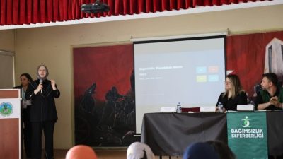 Sağlıklı Hayat Saatleri Kapsamında Ailelere Bağımlılıkla Mücadele Eğitimi Verildi