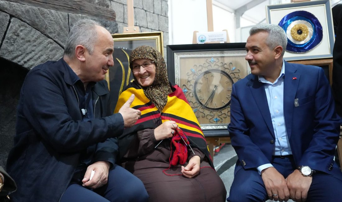 Rize Belediye Başkanı Rahmi Metin, AK Parti Rize Milletvekili Muhammet