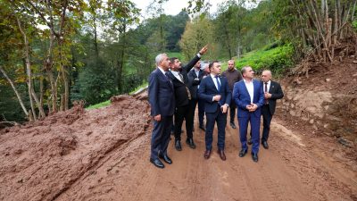 Vali İhsan Selim Baydaş, Tunca beldesinde 18 Eylül 2026 akşamı