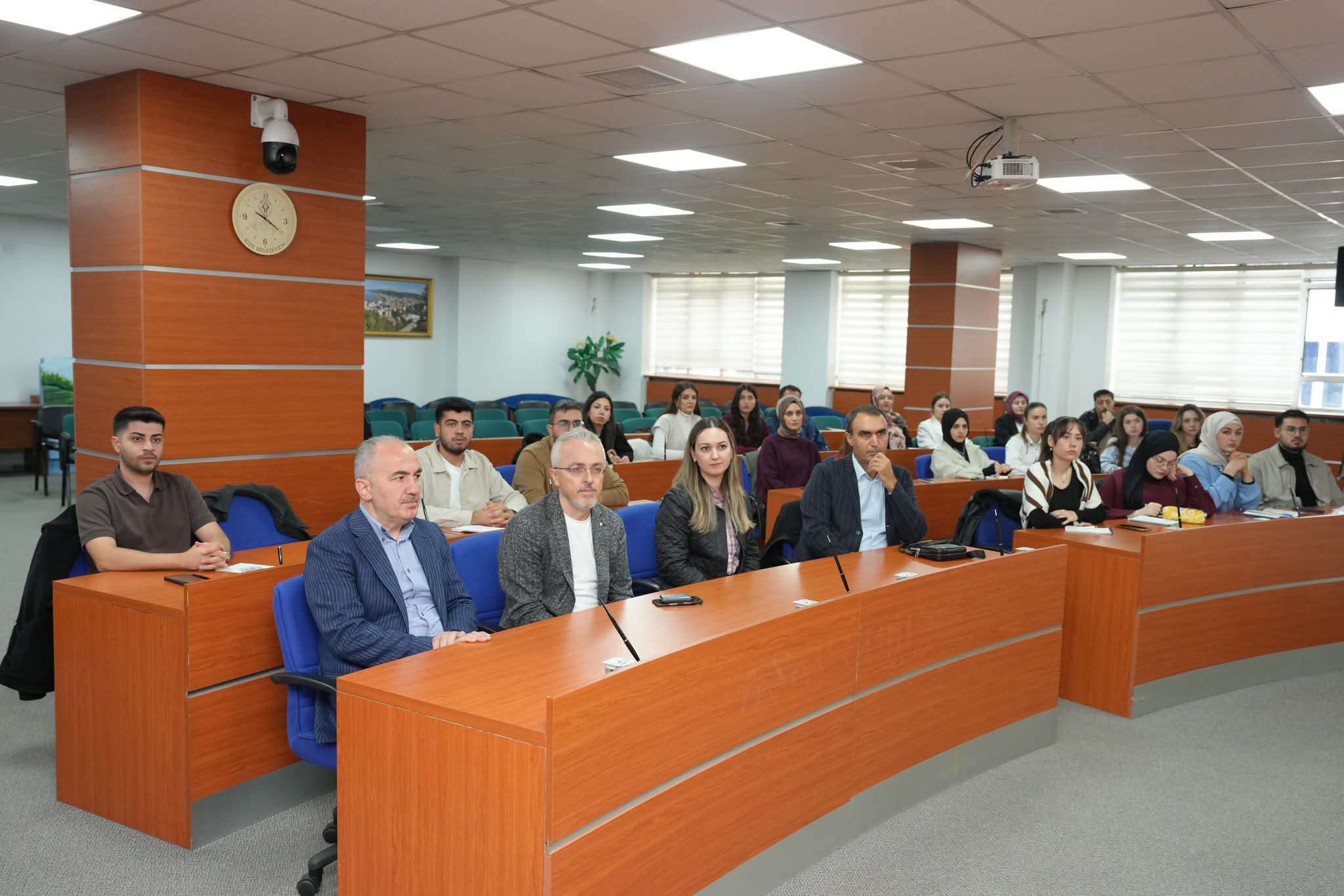 Erzurum Atatürk Üniversitesi Şehir ve Bölge Planlama Bölümü’nden 30’a yakın