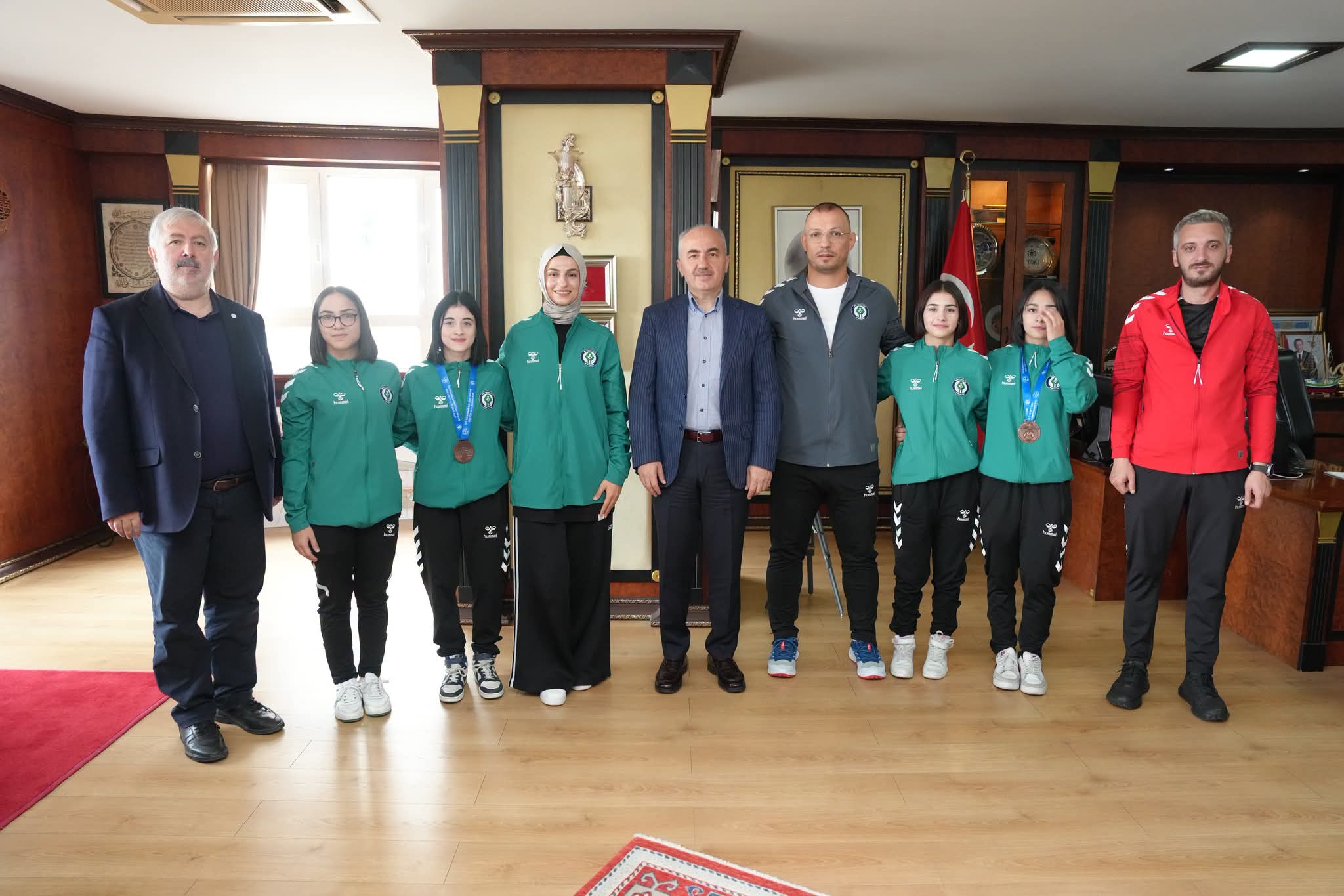 Yıldızlar Judo Balkan Şampiyonası’nda mücadele ederek elde ettikleri derecelerle şehrimizi