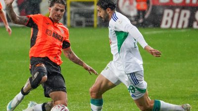 Fethi KARADENİZ Eski Futbol Hakemi ve Gözlemcisi &nbsp; Trendyol Süper