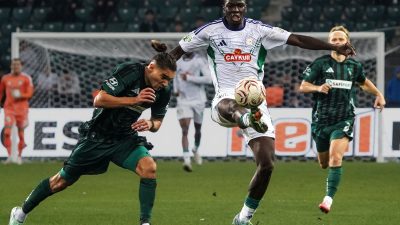Trendyol Süper Lig’in 10. haftasında Kocaelispor ile deplasmanda berabere kaldı.
