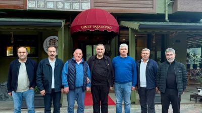 Fethi KARADENİZ Türkiye Gezginler Derneği Bursa il temsilcisi &nbsp; Siyaset