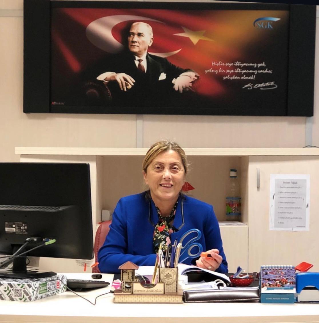 RİZE'DE VEFAT EDEN NERMİN BAKOĞLU (65) RİZE PAZAR'DA TOPRAĞA VERİLDİ