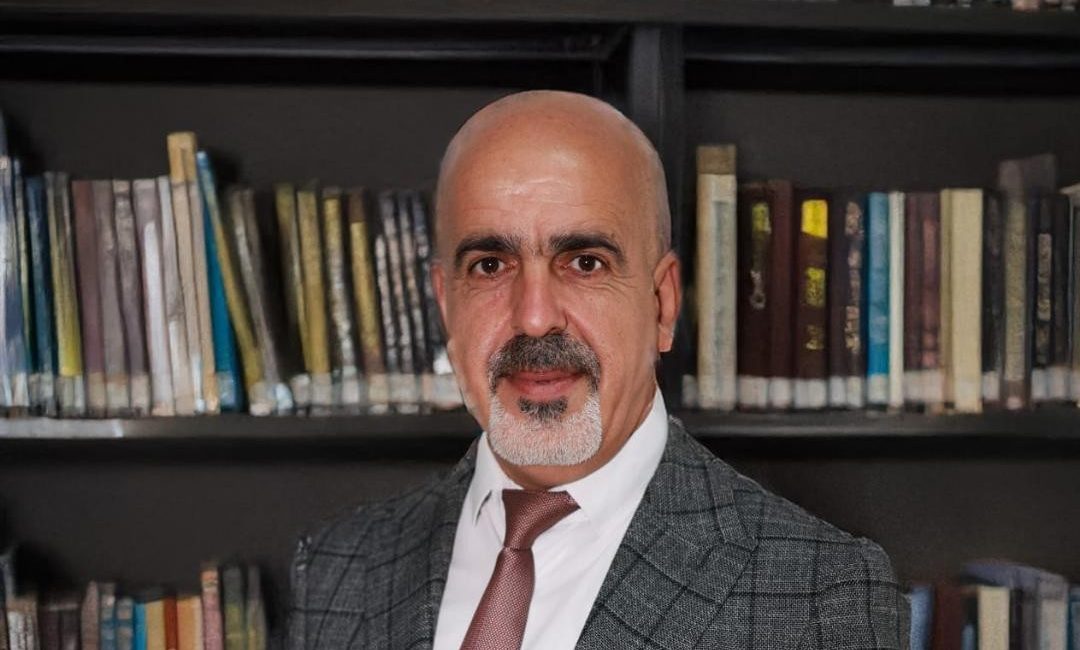 Söyleşi:Filozof Sosyolog Edebiyat, insanın duygu ve düşünce dünyasını sözcüklerle anlamlandırdığı;